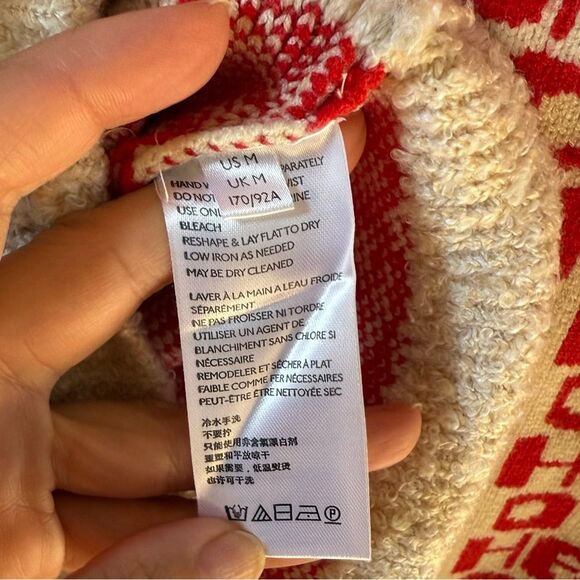 Urban Outfitters Jordie Jacquard Sweater Vest in Red Multi Hello Print M NWOT - Picture 12 of 12